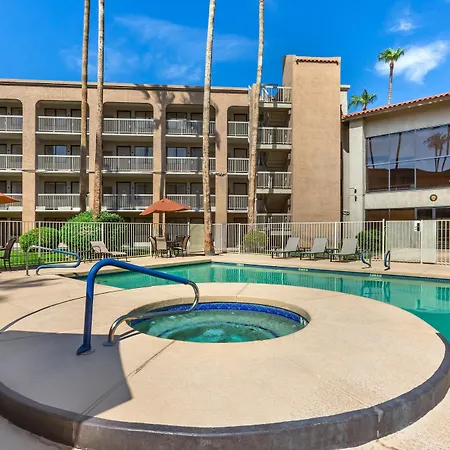 Best Western Plus Scottsdale Thunderbird Suites